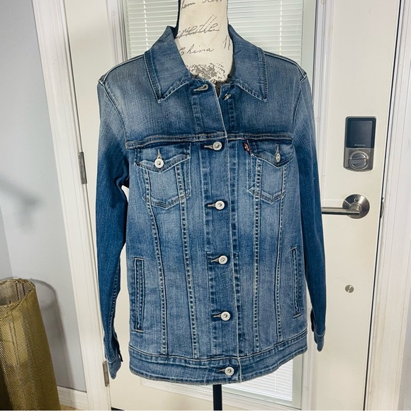 Levi’s Women’s Original Trucker Denim Jean Jacket Medium Wash Sz L - Picture 11 of 16
